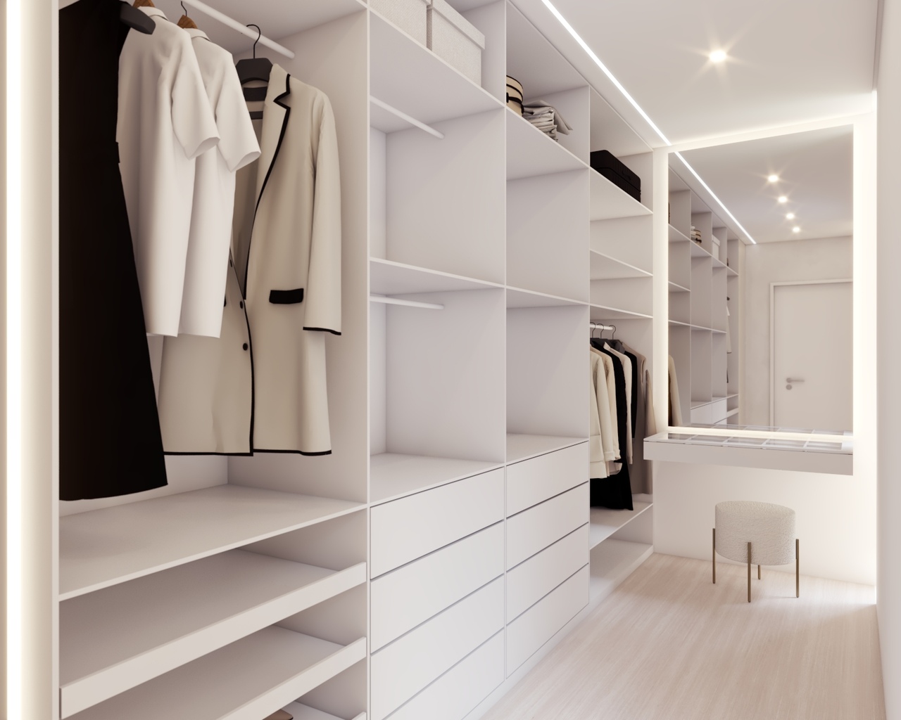 CLOSET 1_Easy-Resize.com